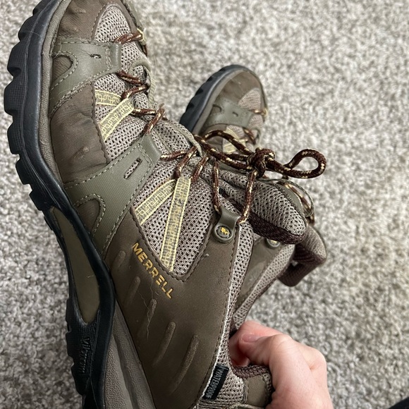 Merrell shoes - Picture 2 of 4